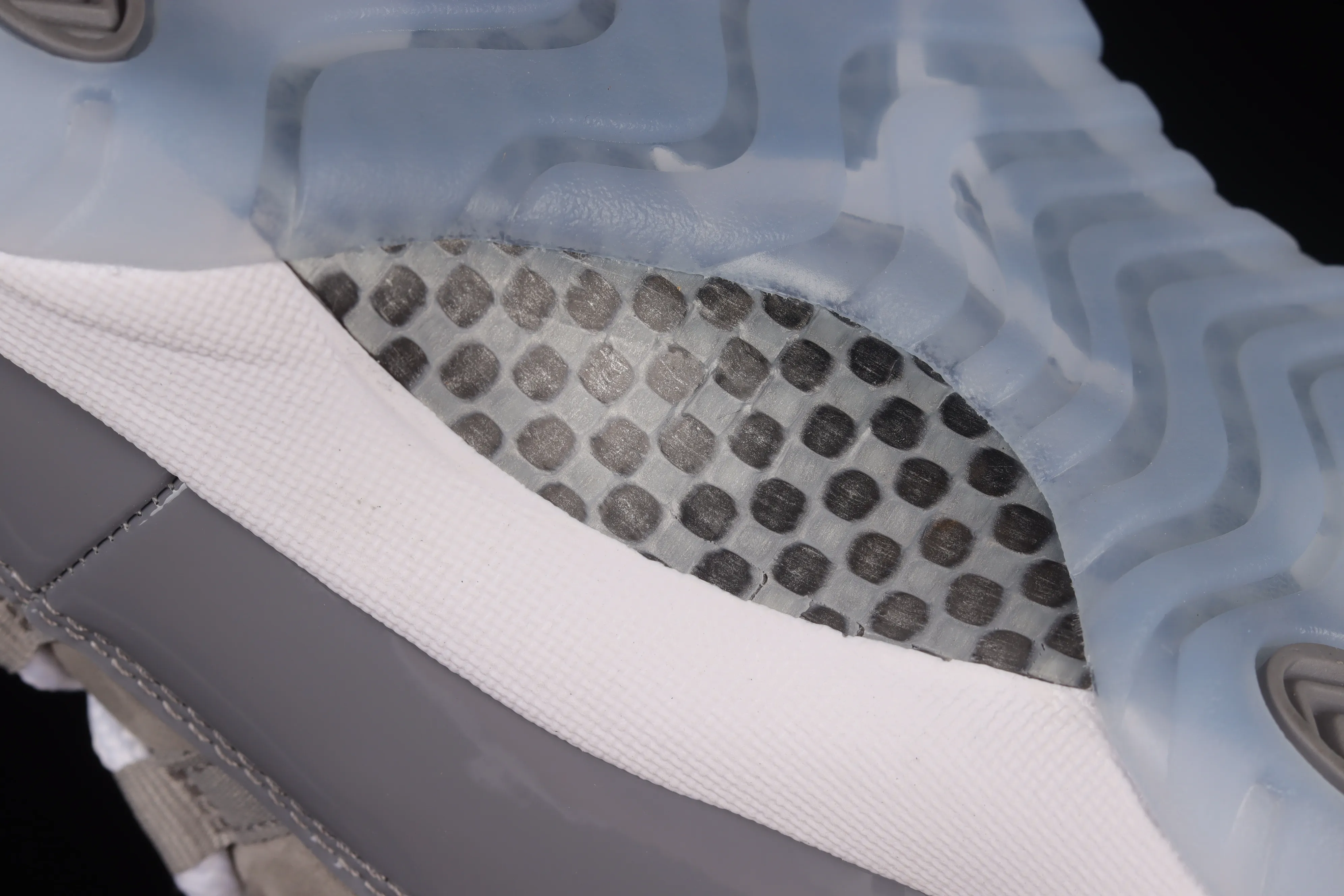 All categories Air Jordan Jordan series basketball shoes Air Jordan 11 F version Air Jordan 11 Low "Cool Grey" AJ11 Joe 11 cool gray genuine standard genuine carbon 528895-003